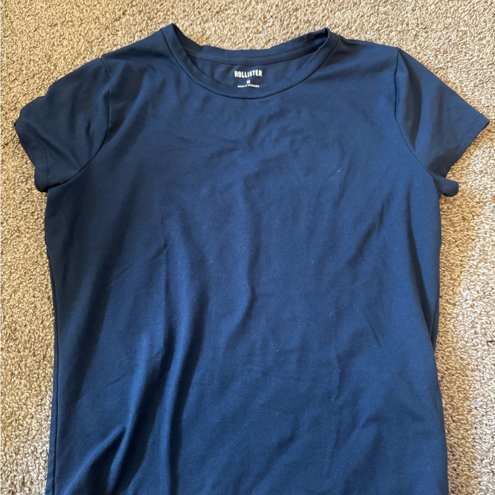 Hollister Women's Classic Navy Tee